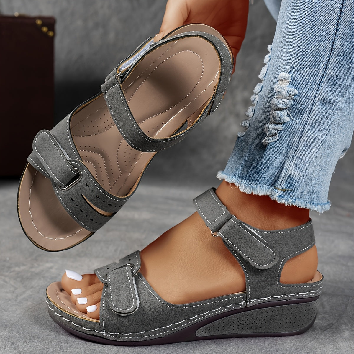 Noëmi™ | Comfortabele Verstelbare Sandalen met Sleehak