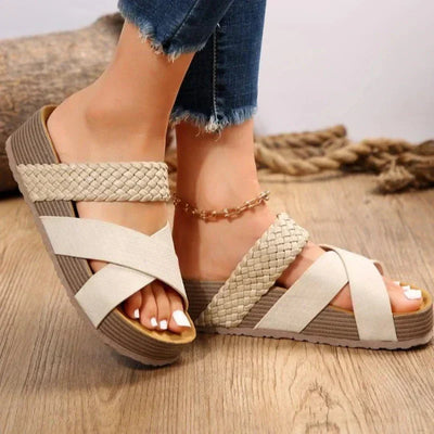Fardau™ | Gevlochten Plateau Sandalen met Kruisbanden